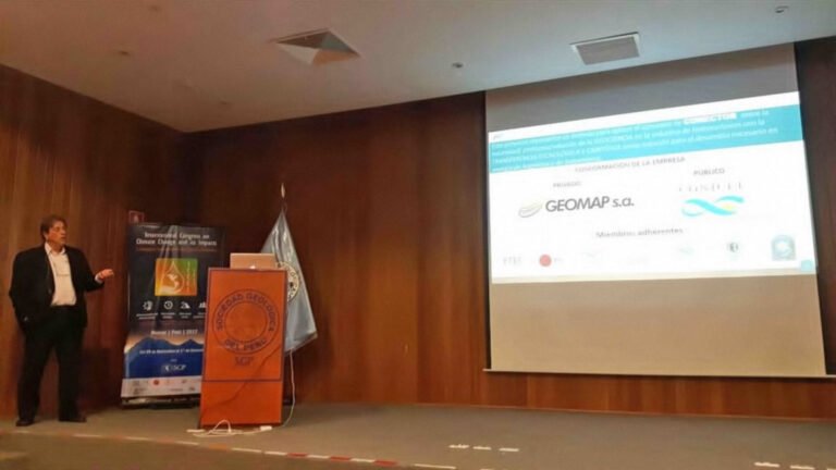 La.Te. Andes en la Sociedad Geológica del Perú